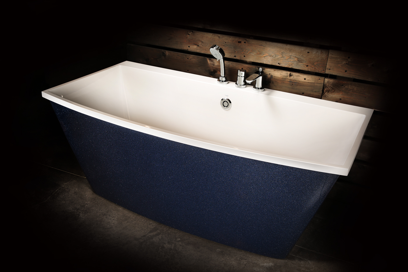 PAA Vannufabrikas salona izpārdošanā lieliskā vanna STEP par labāko cenu ieskaties!